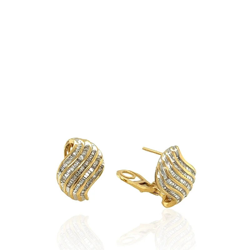 14 Karat Yellow Gold Diamond Earrings