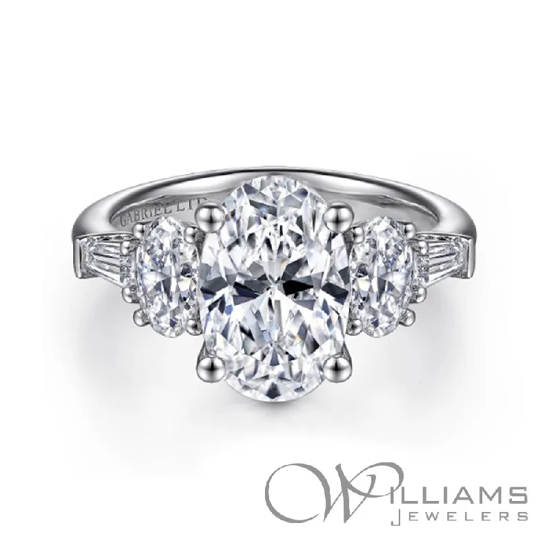 Gabriel & Co. Classics 18 Karat Diamond Engagement Ring