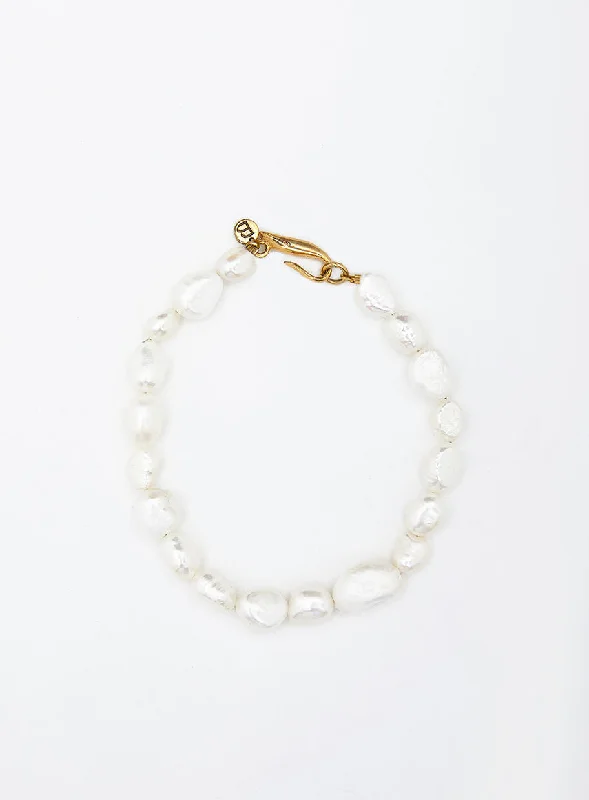 Irregular pearls 14K Gold Plated Bracelet w. Pearl