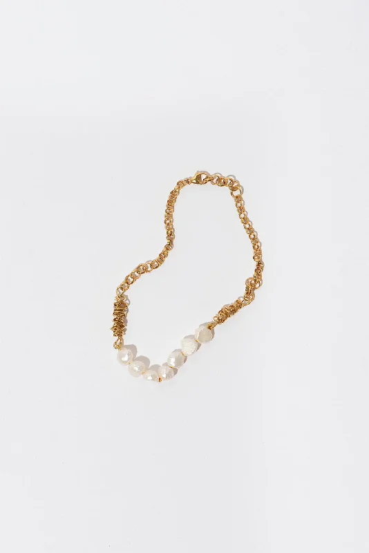 Gold Plated Anklet w. Pearls